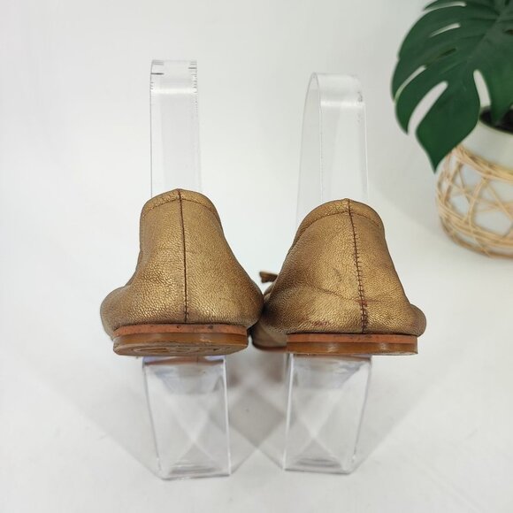 Sam Edelman Women's  Gold Leather Spiked Flats  Size 6.5M - Picture 3 of 8